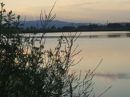 Stmievanie...
